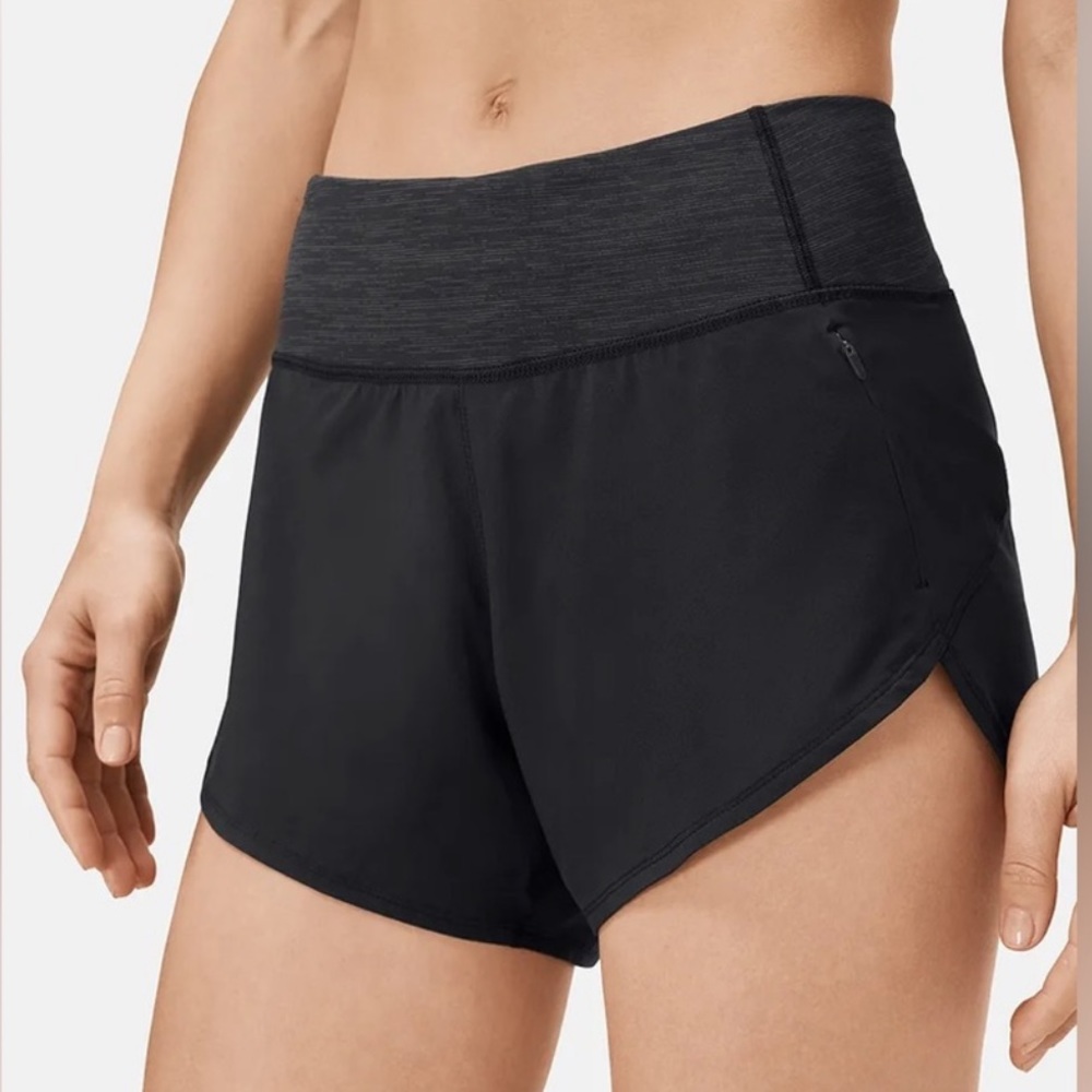Outdoor Voices Hudson 4” short, black, small